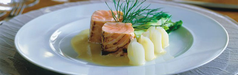 Gourmet food at DotCombo Hotel